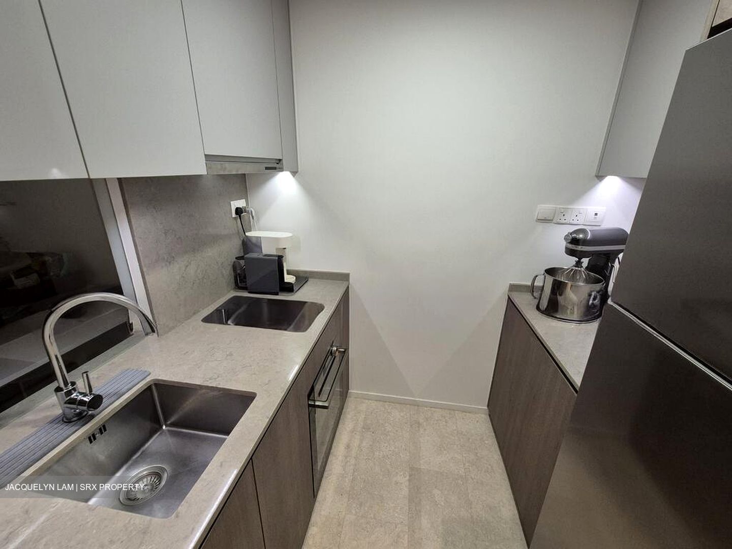 Avenue South Residence (D3), Apartment #547045851